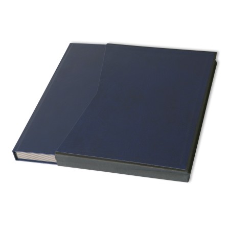 1829-110-001 Klaser filatelistyczny 215x305, 12k, z futerałem - granatowy