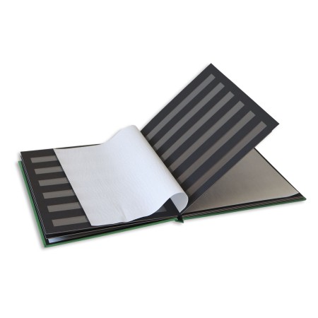 1829-110-008 Klaser filatelistyczny 215x302, 6k, z futerałem, okładka drukowana - zielony blok